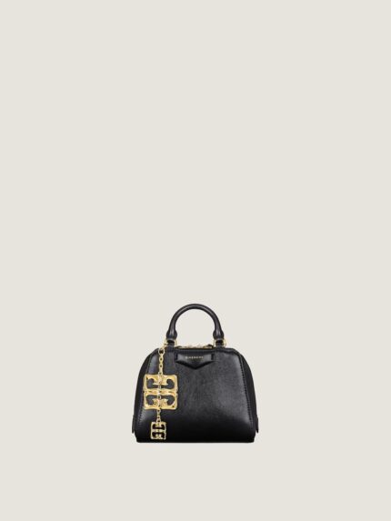 Nano Antigona Cube bag in leather with charm